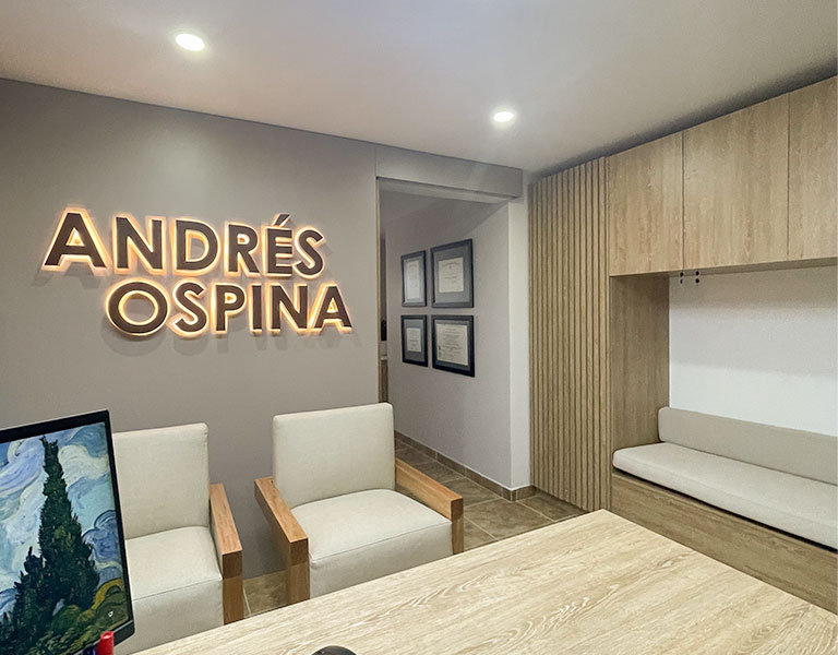 DISEÑO DE INTERIORES PARA CONSULTORIOS MEDICOS